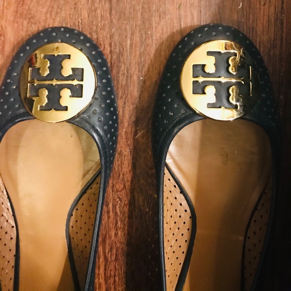 Tory Burch Shoes - Tory Burch navy flats
